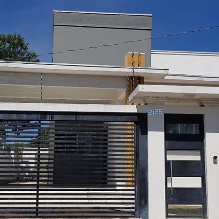 Casa Ampla E Confortavel Proximo Ao Centro Корумба Экстерьер фото